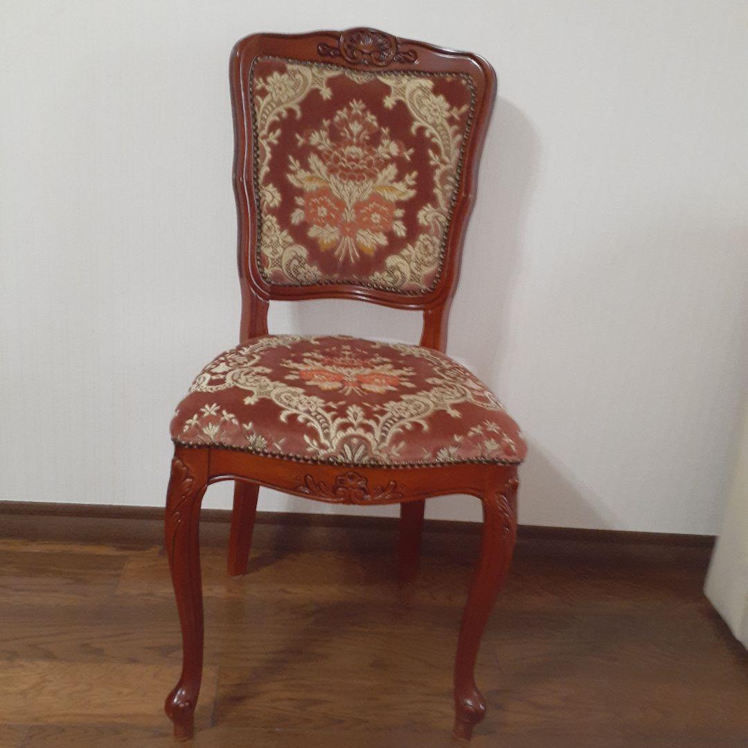 クワラ☆ロココ調☆猫足椅子☆赤色系☆ダイニング☆インテリア