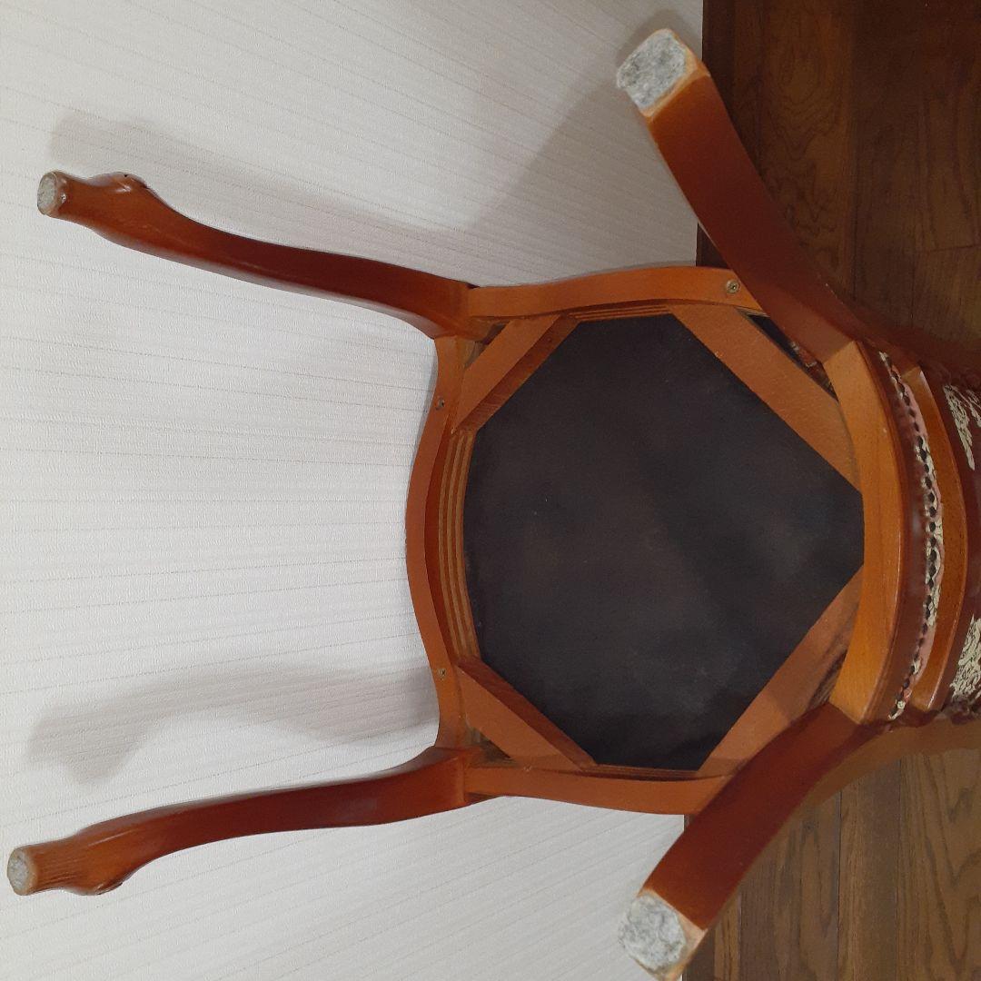 クワラ☆ロココ調☆猫足椅子☆赤色系☆ダイニング☆インテリア