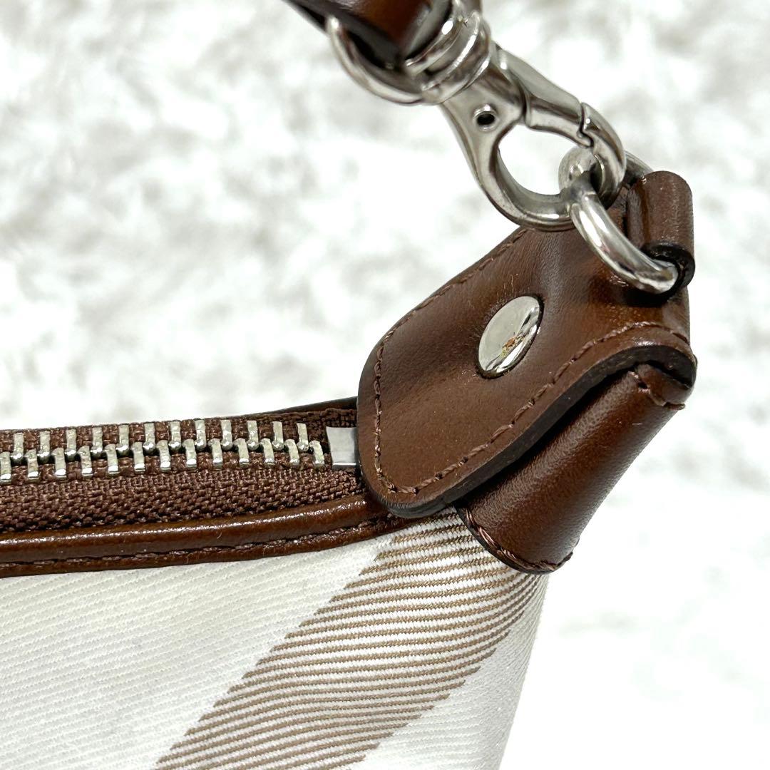 ✨美品✨ BURBERRY BLUELABEL アクセサリーポーチ ハンドバッグ