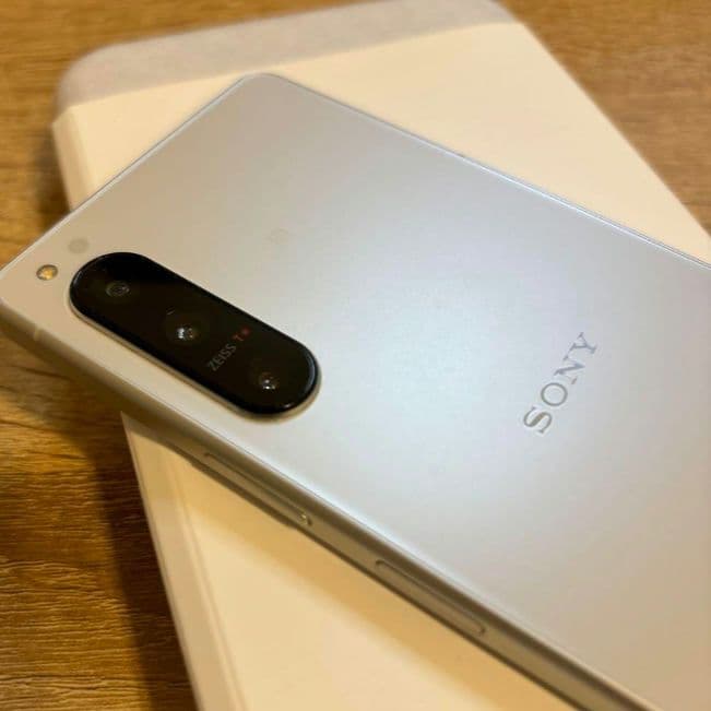 SONY ソニー　Xperia5 Ⅳ ホワイト SIMフリーモデル　256GB