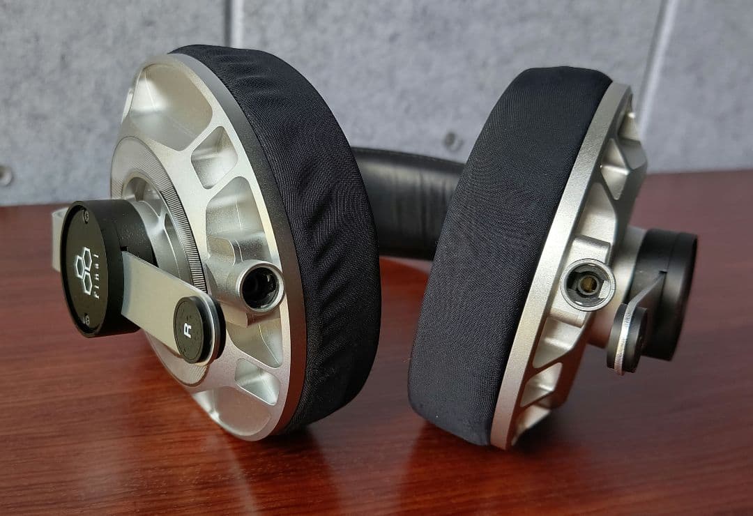 final D8000シルバー & 4.4バランスシルバーコートケーブル1.5m