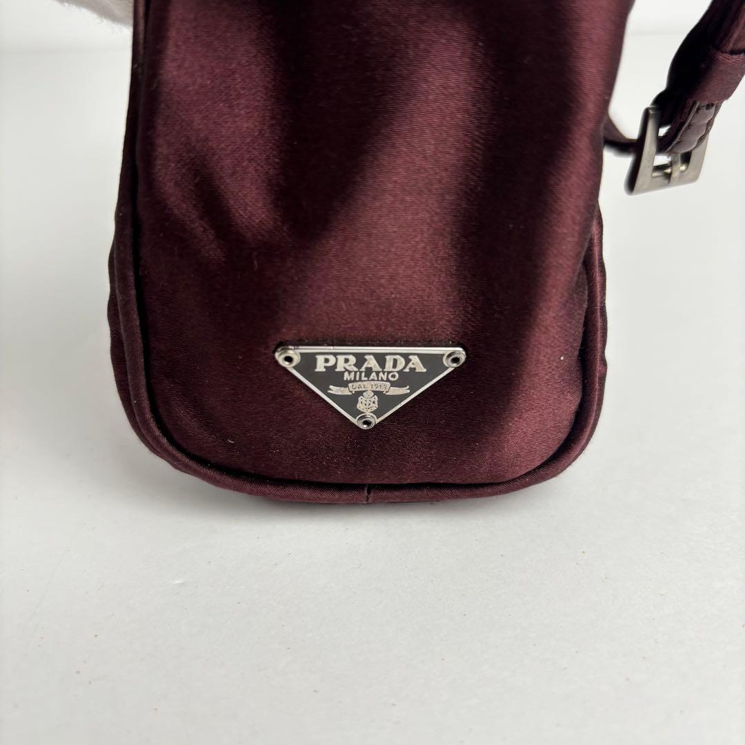 未使用に近い PRADA プラダ サテン アクセサリーポーチ ハンドバッグ