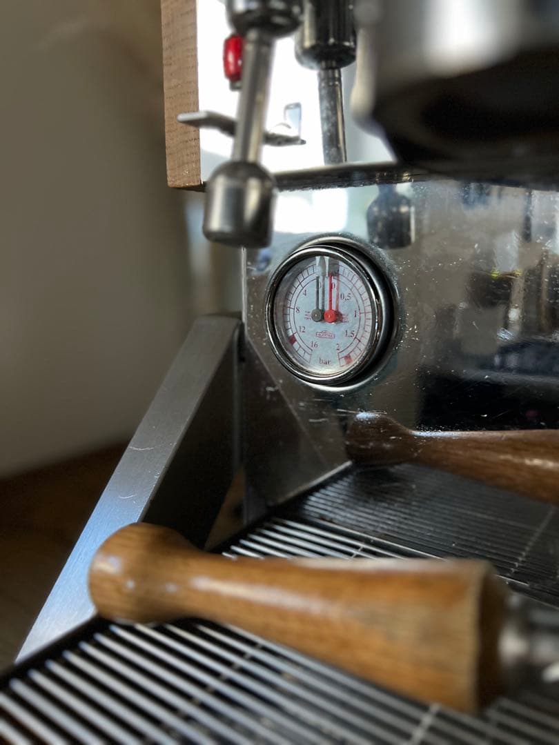 牛*乳様 業務用 エスプレッソマシン セミオートエスプレッソマシン ELEKTR