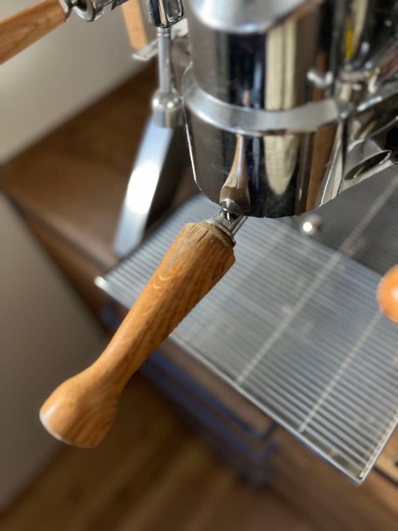 牛*乳様 業務用 エスプレッソマシン セミオートエスプレッソマシン ELEKTR