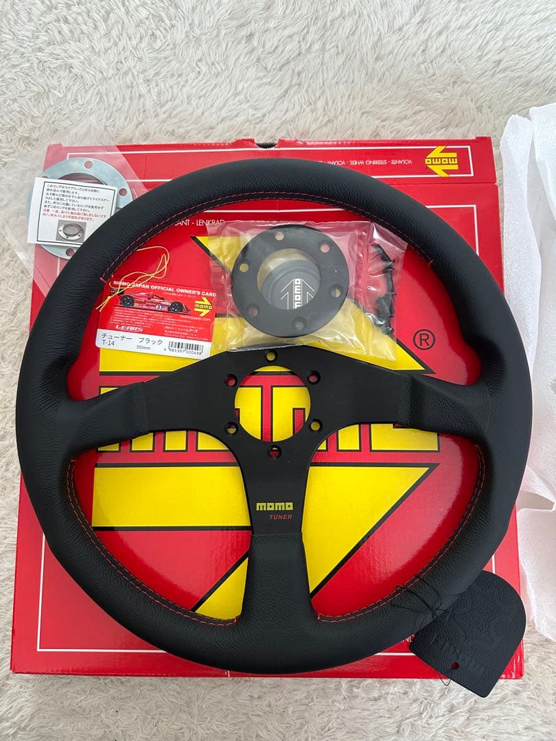 momo ステアリング チューナー35π