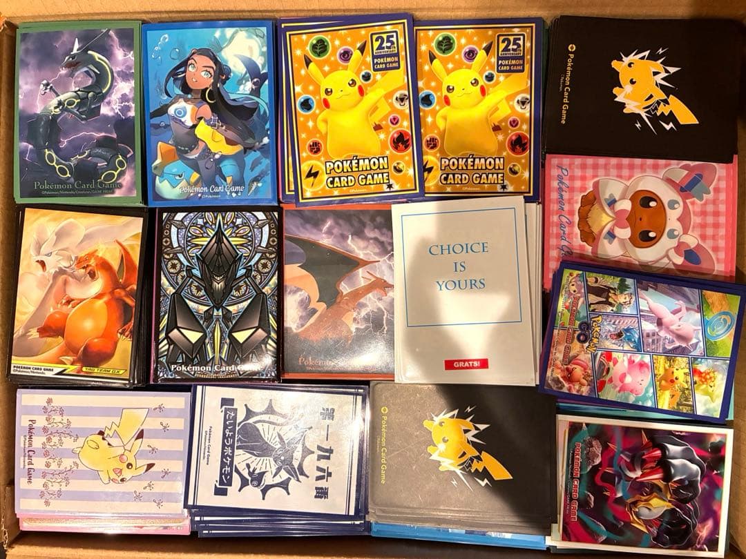 ポケモンカード　スリーブ付きカードのみ　まとめ売り　ダンボール1箱分