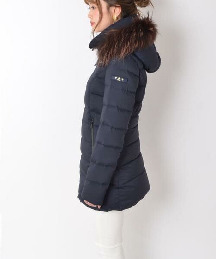 美品 TATRASタトラス セラミカ ダウンコート ラクーン ネイビー