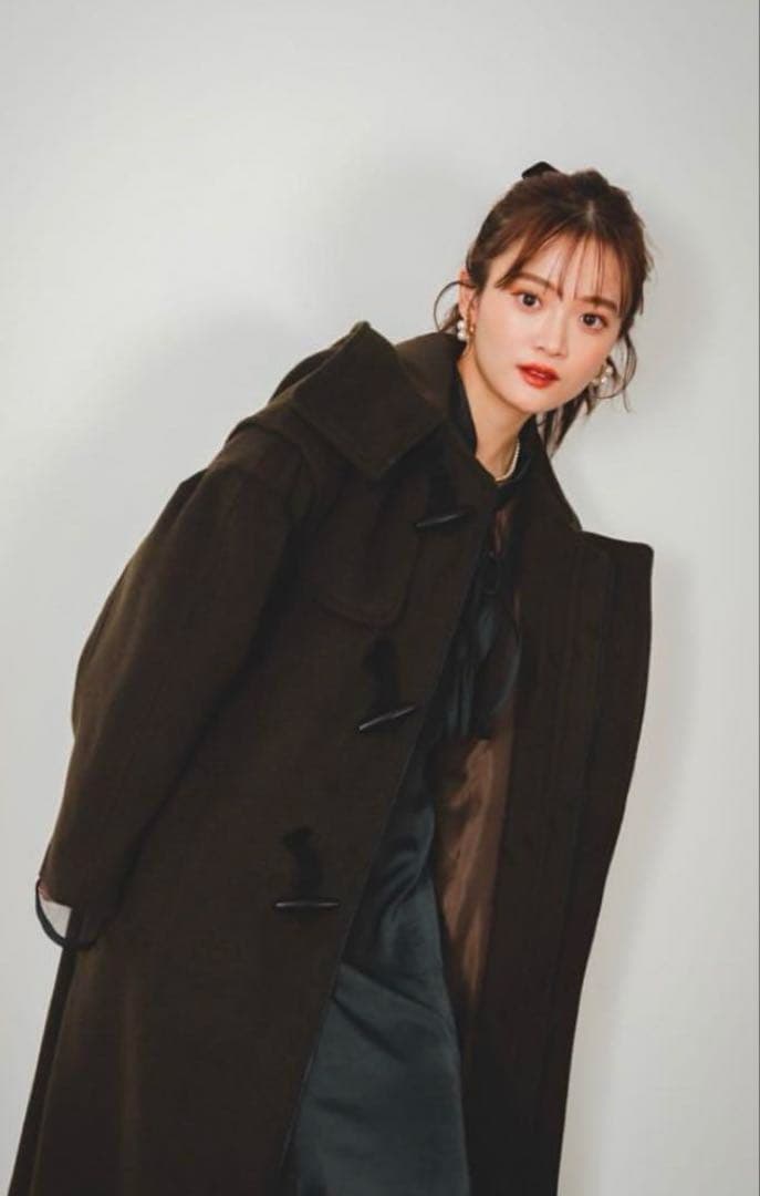 ピヌエ　PINUE ロングダッフルコート　チャコール♡