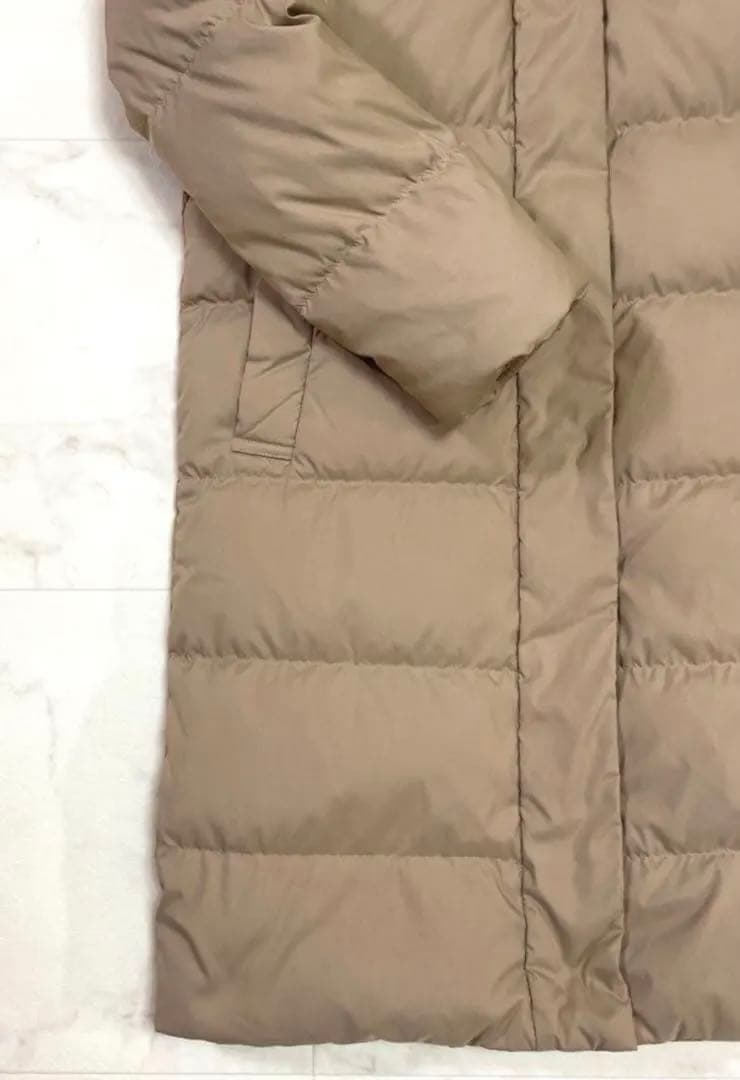 ☆極美品☆アーバンリサーチ定価33,000円ラビットフードストレッチロングダウン