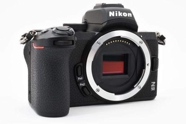 【美品】ニコン Nikon Z50 ミラーレスカメラ《ショット数9790回》