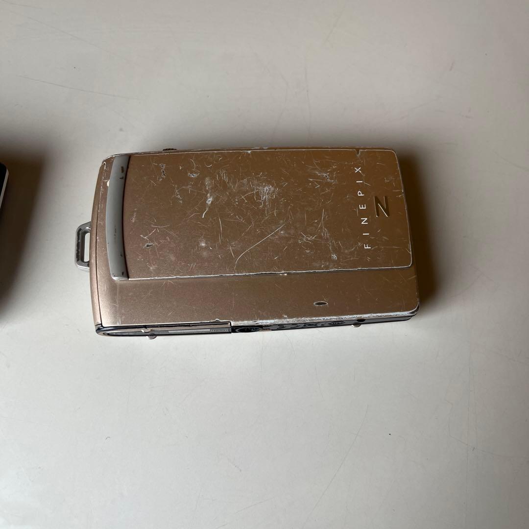 fujifilm z1000 exr ２台セット　カメラ　動作品　ジャンク扱い