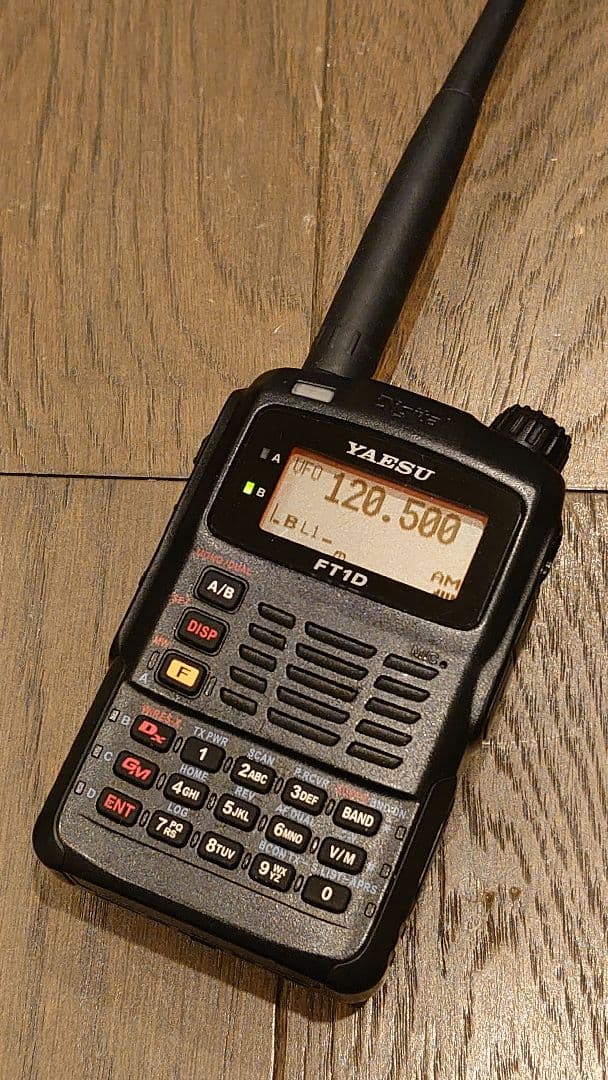 ヤエス FT1D ハンディ無線機 144/430MHz バッテリ（大小２個付）