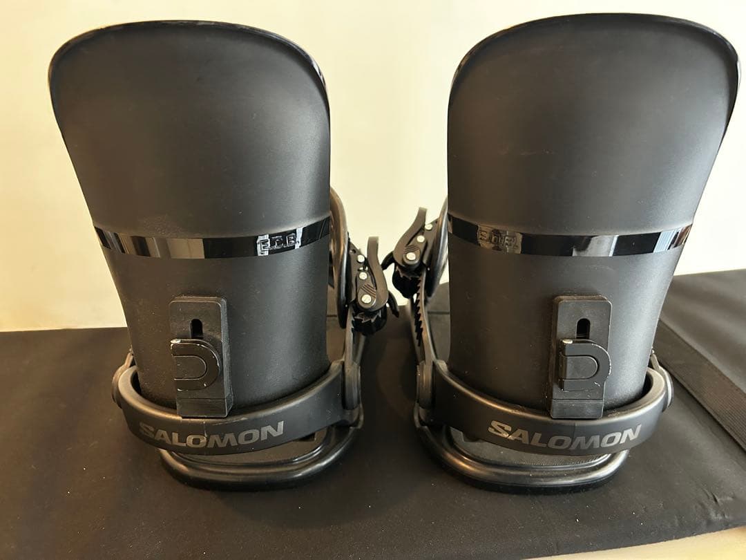 サロモン　24/25 edb 美品　sサイズ