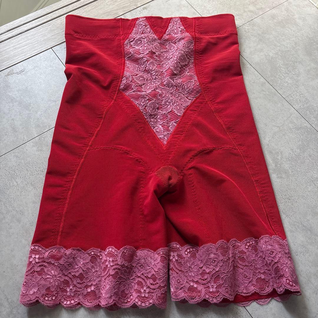 グラントイーワンズ　ハイウエストガードル　LOVE　82　5回使用