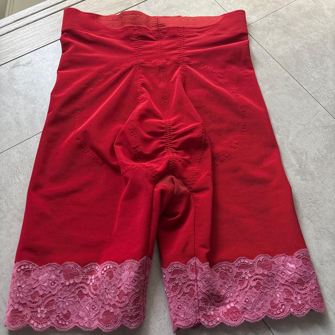 グラントイーワンズ　ハイウエストガードル　LOVE　82　5回使用