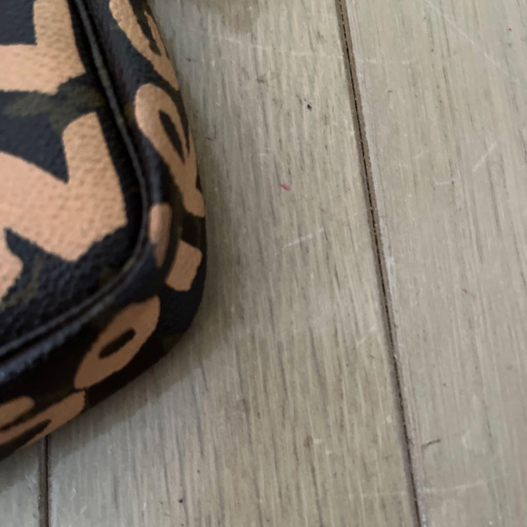 IMTSHルイヴィトン モノグラム グラフィティ アクセソワール