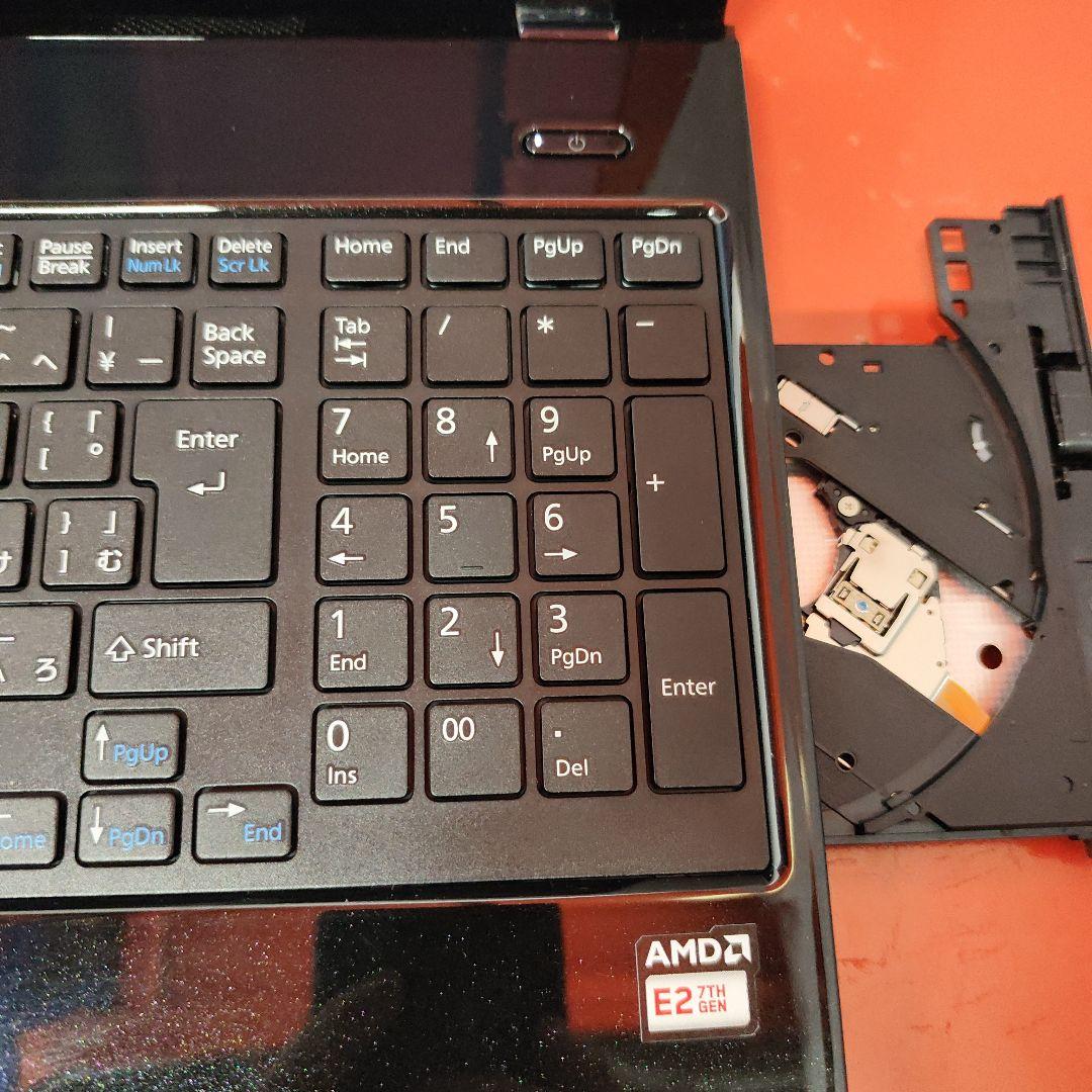 富士通 爆速SSD Windows11 ノートパソコン E2第9世代 極美品