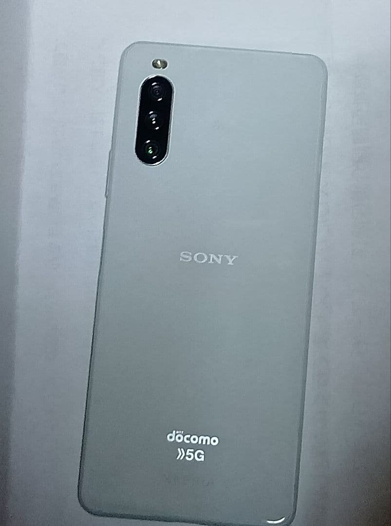 docomoロック解除SIMフリー Xperia 10 III ホワイト