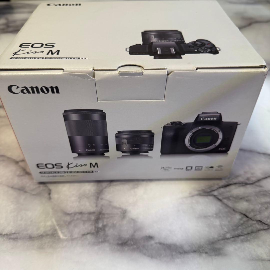 Canon EOS Kiss M ホワイト 本体とレンズ付き