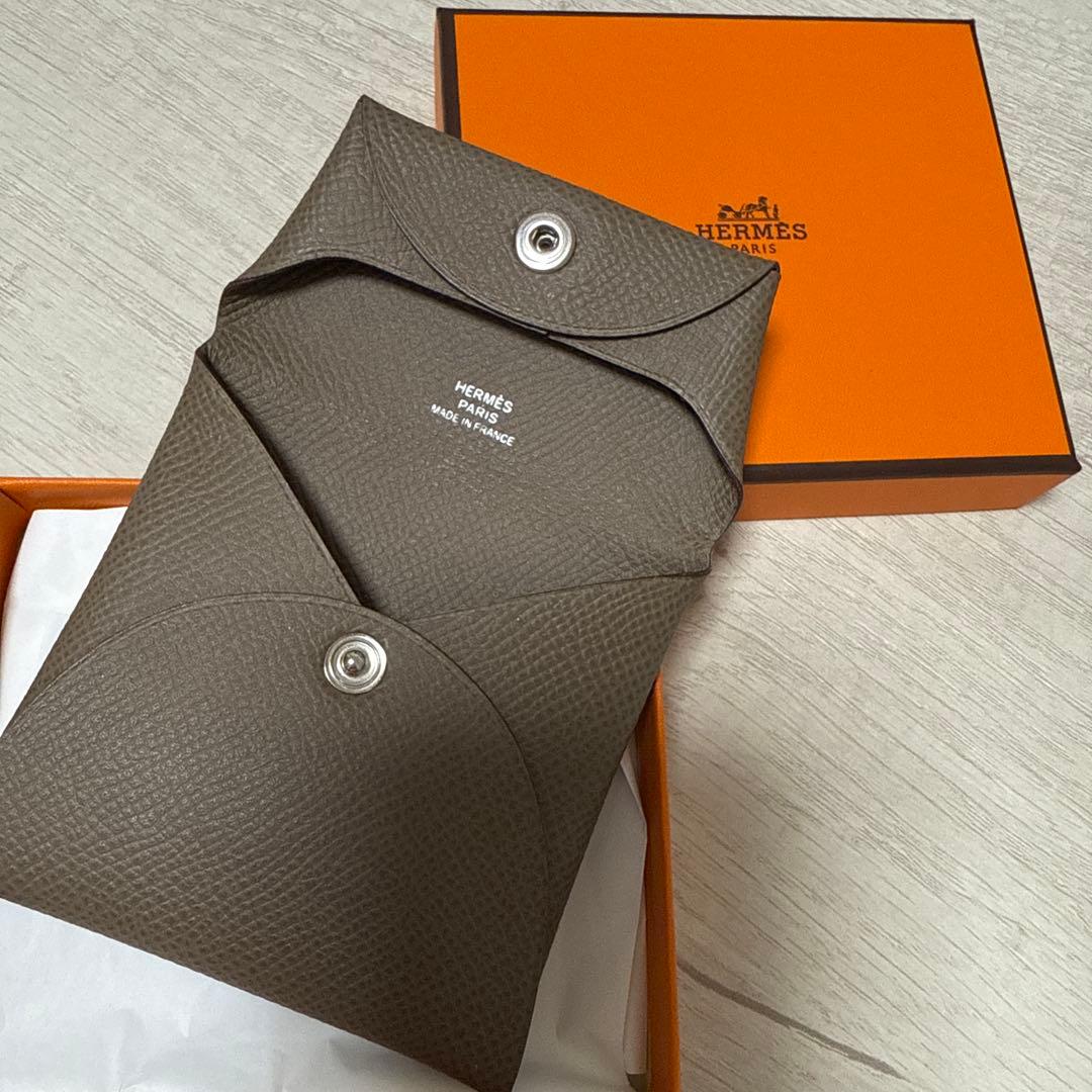 HERMES ケース 箱付き