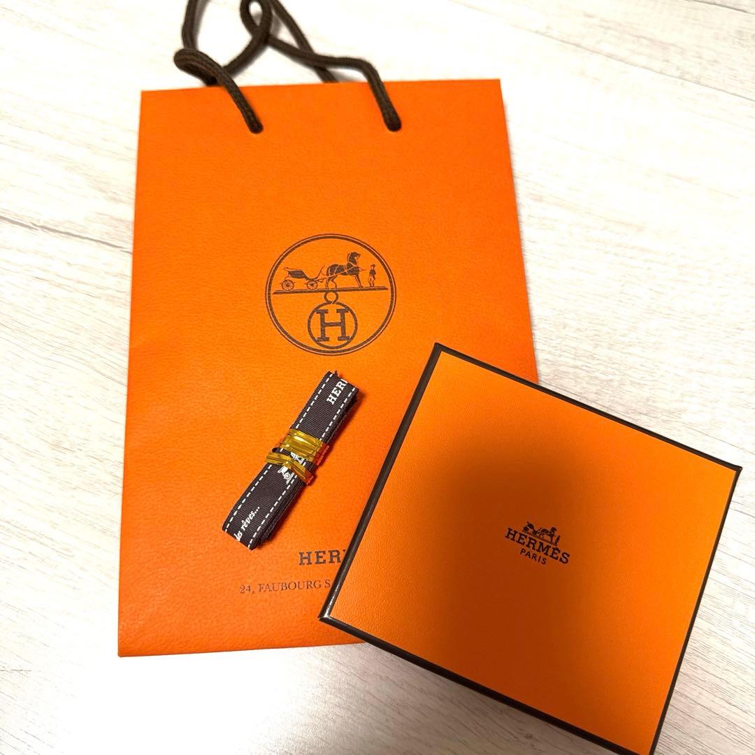 HERMES ケース 箱付き