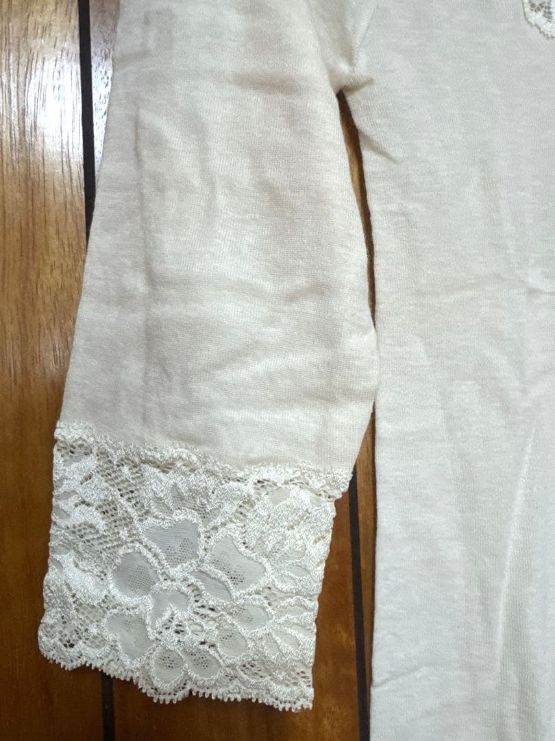 ⭐️専用⭐️MEDIMAレース付 8分袖スリーマLサイズ シルク／アンゴラ 肌着