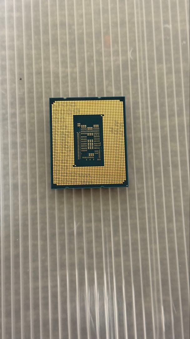Intel Core i5-12600 CPU 傷ちょっとある
