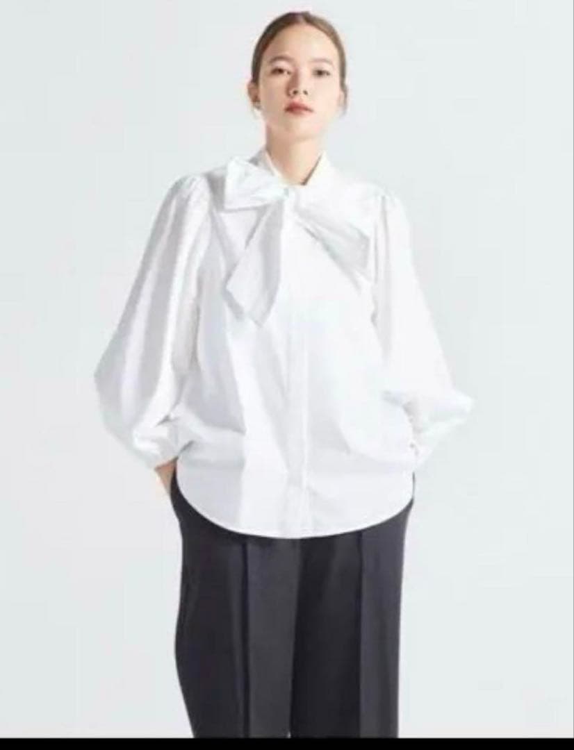 YUANAさん専用yori ビックリボンパフスリーブブラウス　36