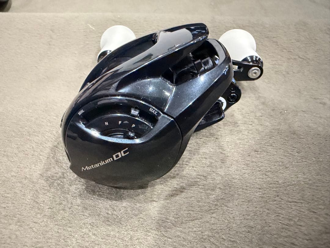 Shimano アンタレスDC バリアルハンドル