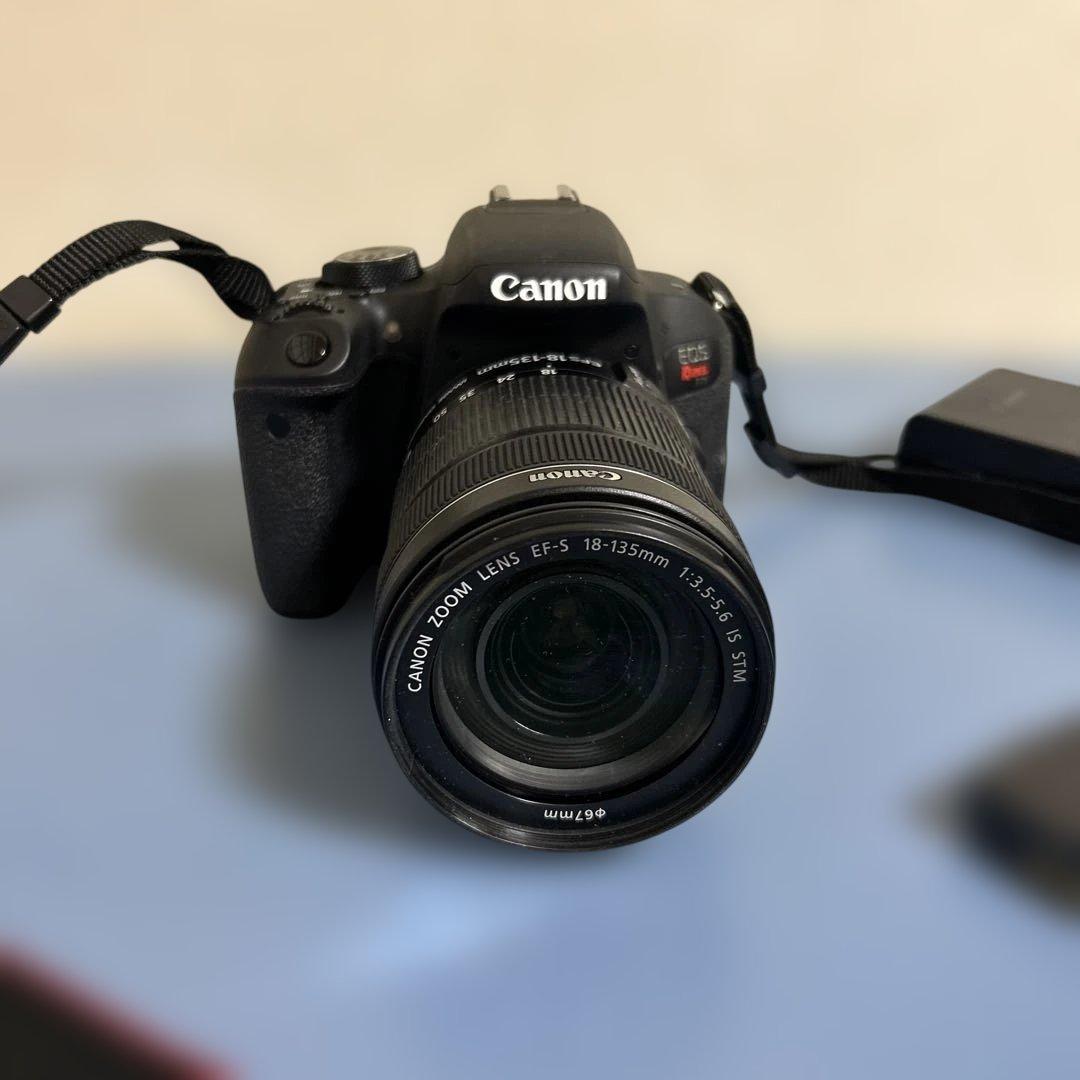 デジタルカメラ Cannon EOS Rebel T7i (EOS Kiss X9i)