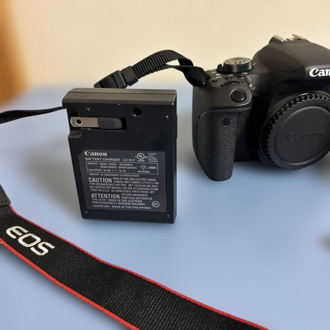 デジタルカメラ Cannon EOS Rebel T7i (EOS Kiss X9i)