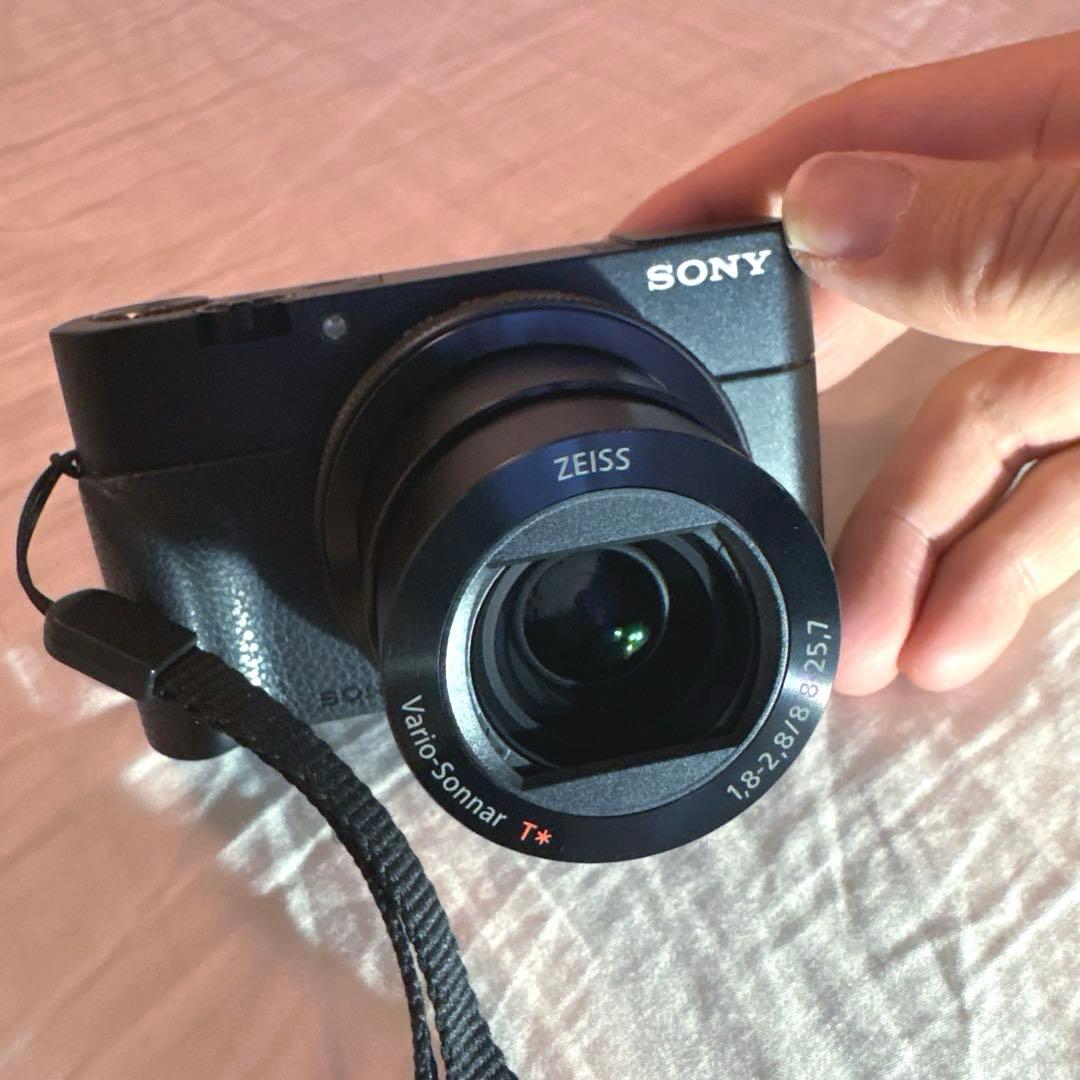 SONY RX100 M5 充電器付き コンパクトデジタルカメラ