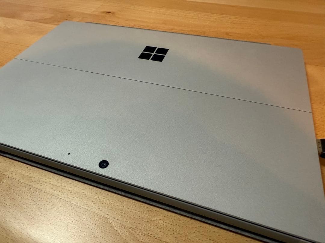 Microsoft Surface Pro 7 本体 キーボード＋充電器付き