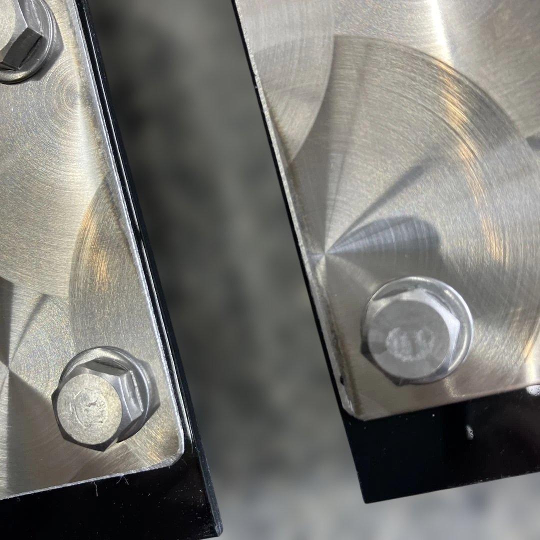 トラック　泥除け　430×450 ブラック　新品