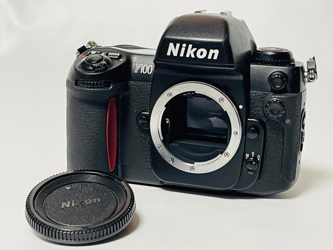 ⭐️美品⭐️NIKON ニコン F100 ボディ ブラック 黒 名作 フィルム