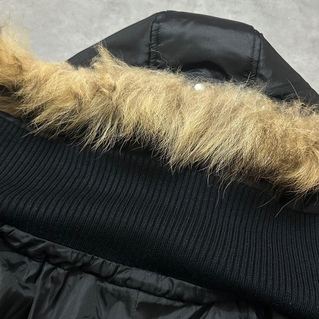 平成ギャル y2k　光沢　リアルファー付きダウン　短丈　お兄系　グランジ　黒