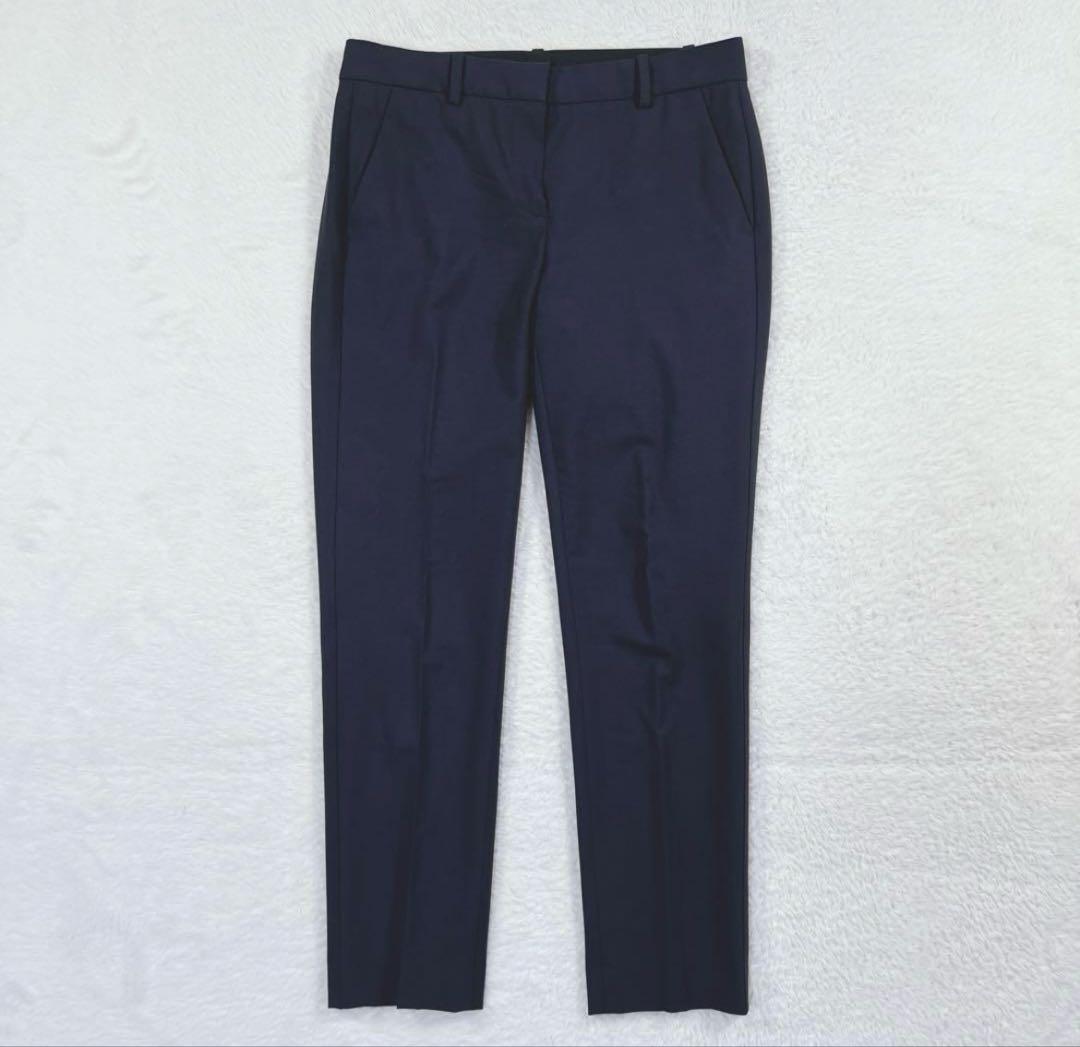 人気スーツ　Theory ビジネススーツ　人気カラーネイビー