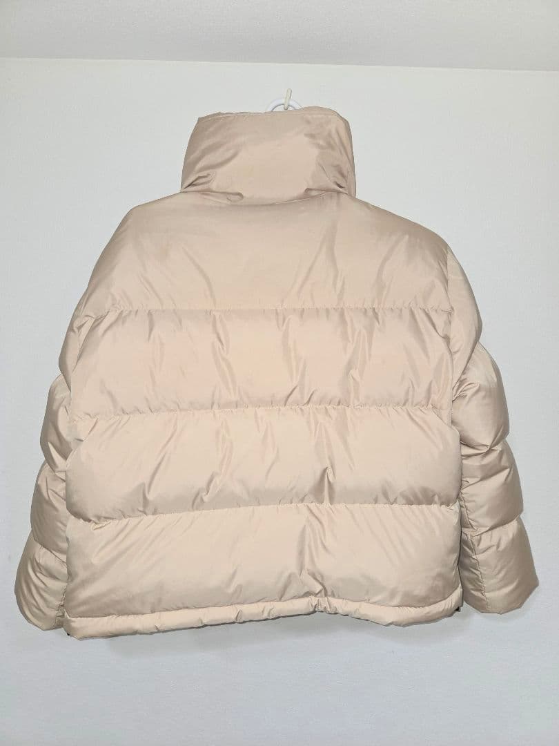 COACH ベージュ ダウンジャケット