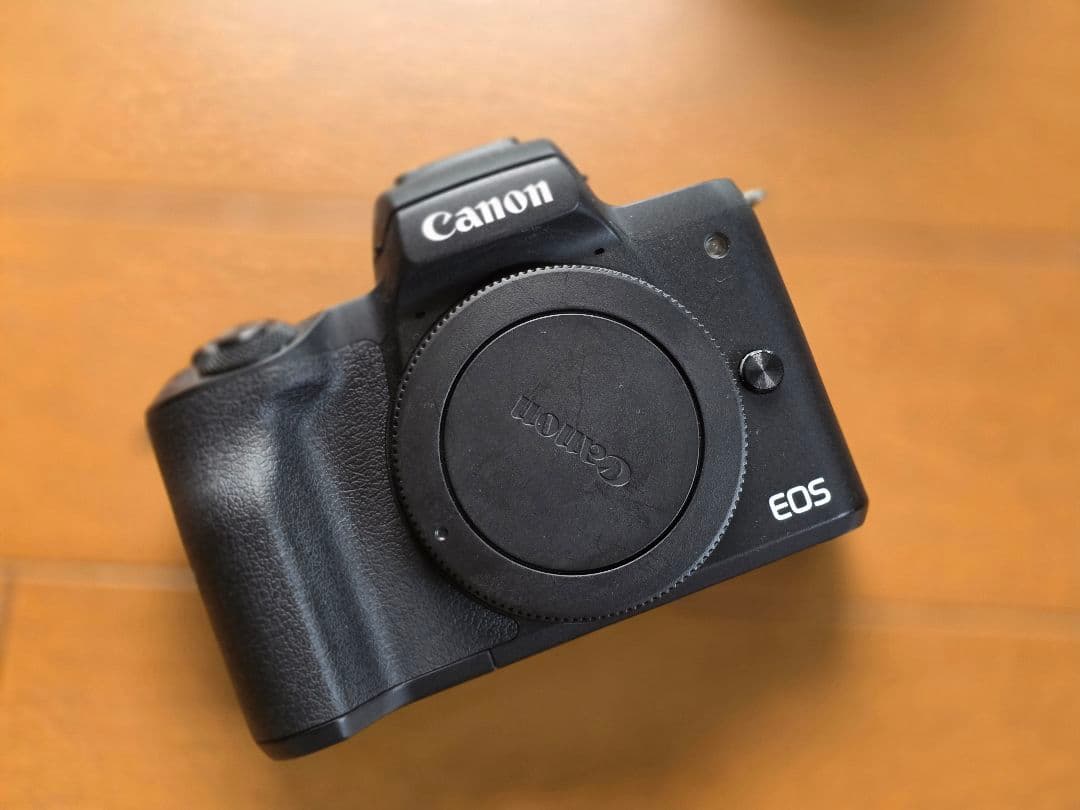Canon Eos Kiss M ダブルレンズキット 中古