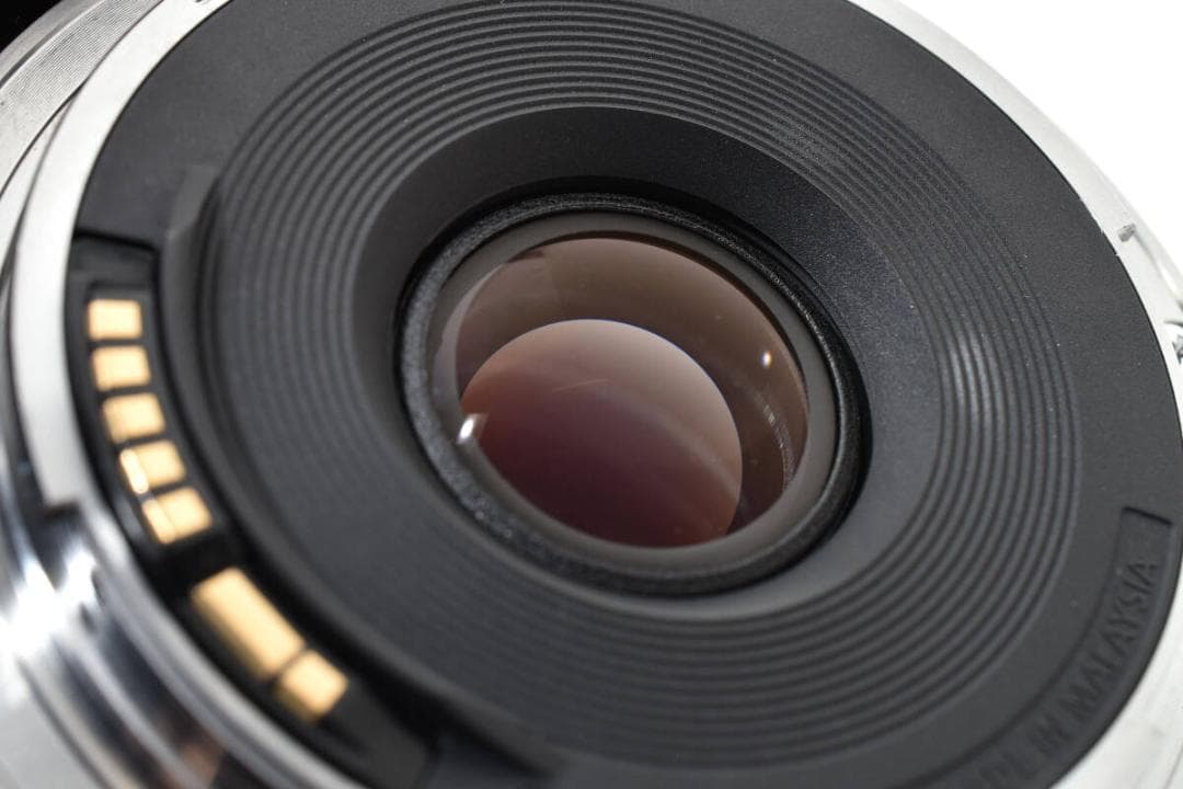 ★極上品★ Canon EF 40mm f2.8 STM #801W