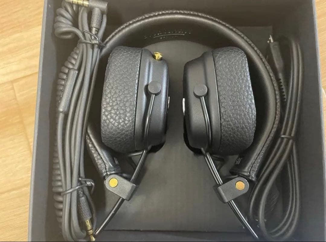 Marshall bluetooth対応　ヘッドフォン　ブラック