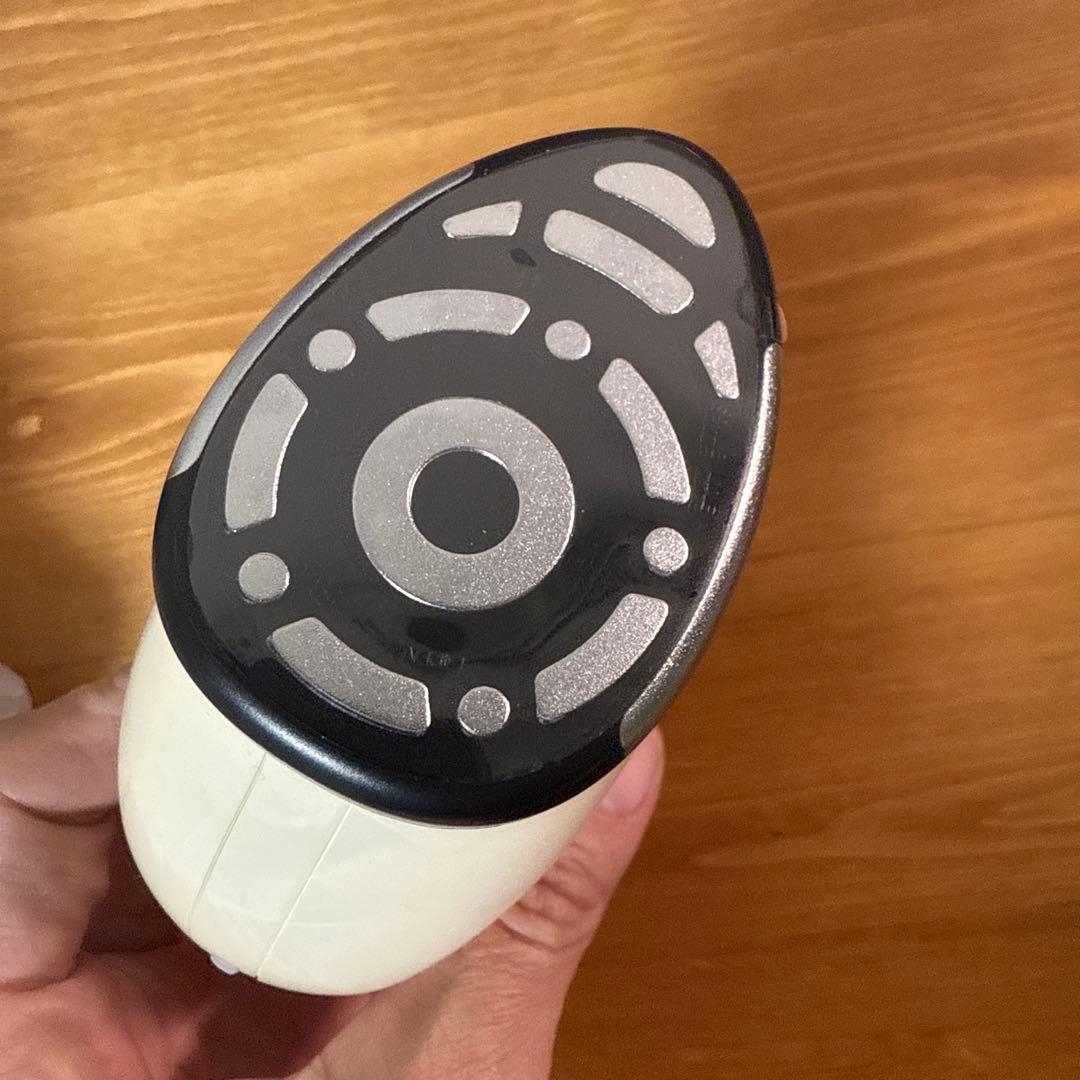 yete 美顔器 ホワイト EMS