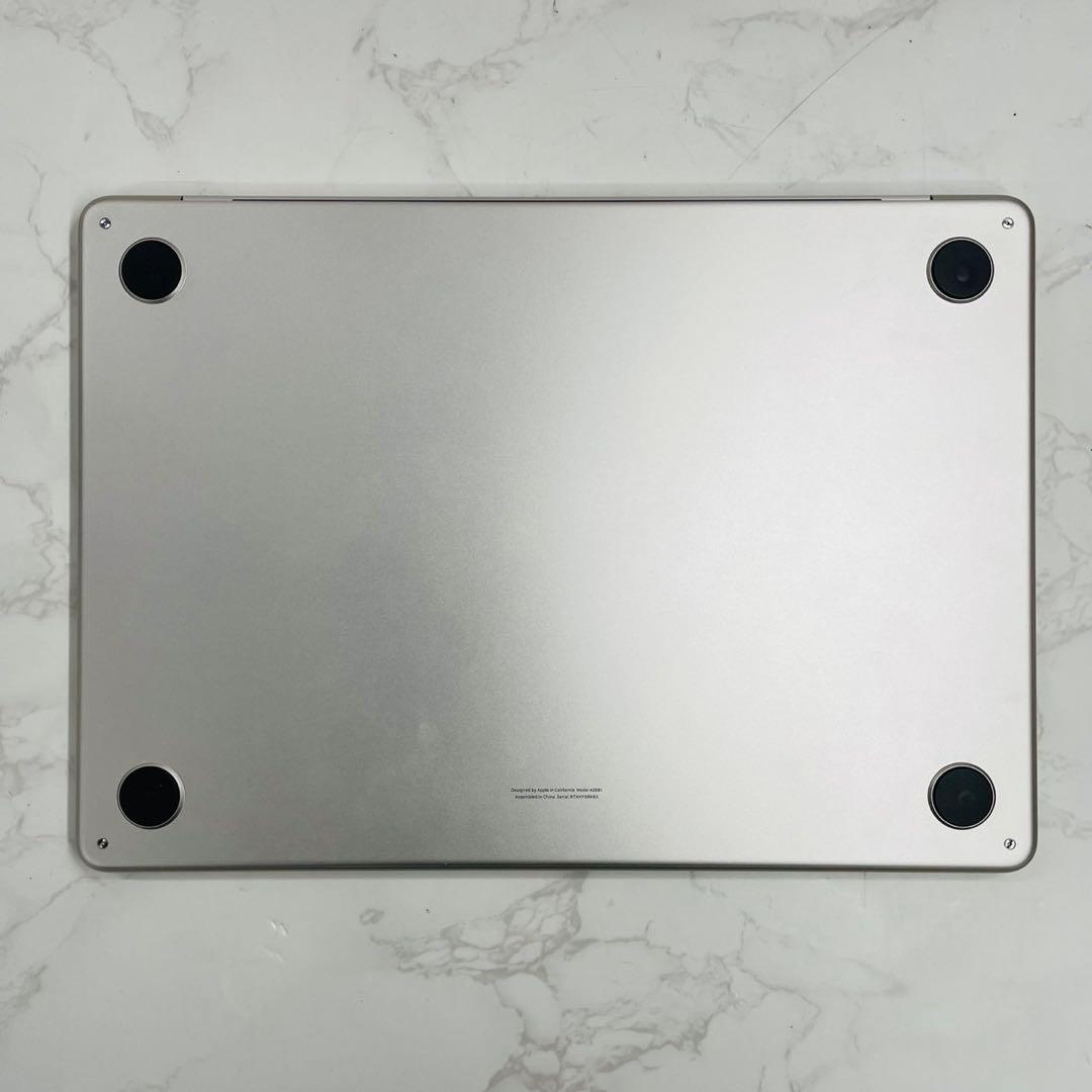 美品 MacBook Air 2022 M2 8GB 256GB WW7987