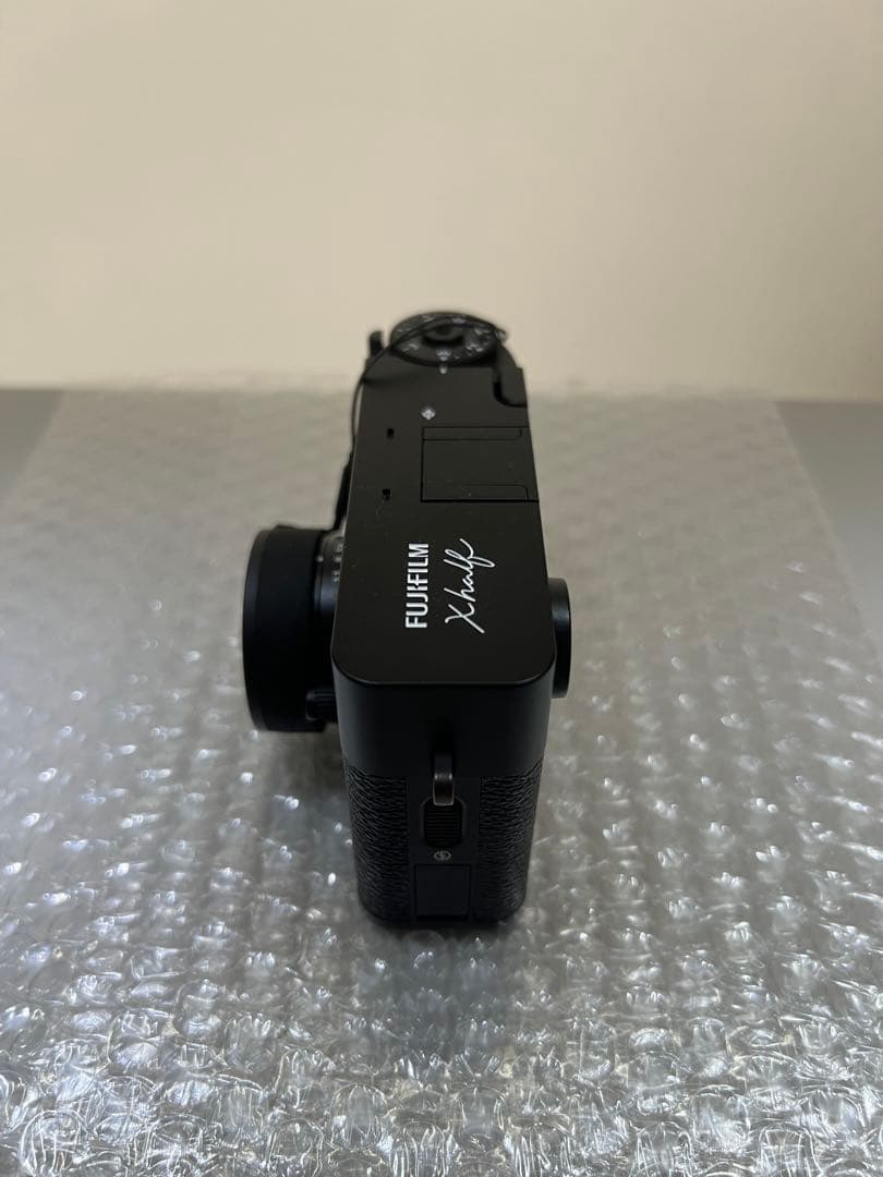 Fujifilm Xhalf ブラック
