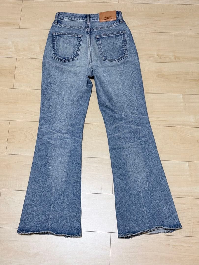 moussyマウジー MVS フレアデニム ストレッチ ブーツカット希少サイズ