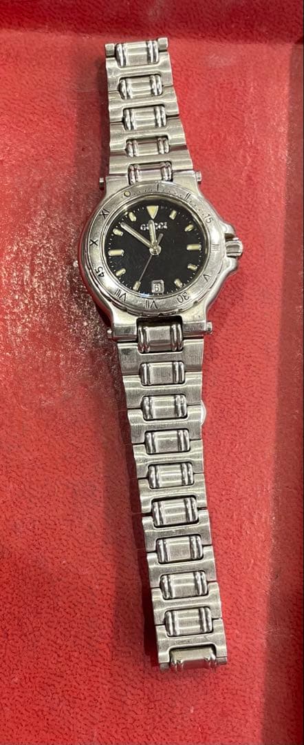 GUCCI グッチ　レディース腕時計　9700L 電池切れ