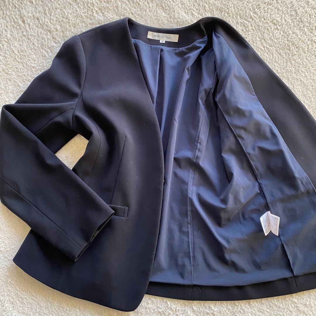 【美品】ナチュラルビューティベーシック パンツスーツ ノーカラー ネイビー Ｍ