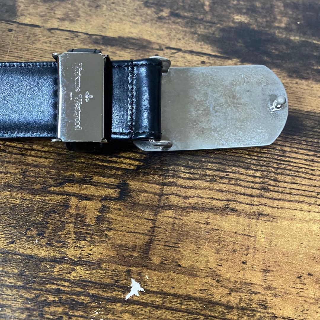 Vivienne Westwood ／ オーブバックルレザーベルト