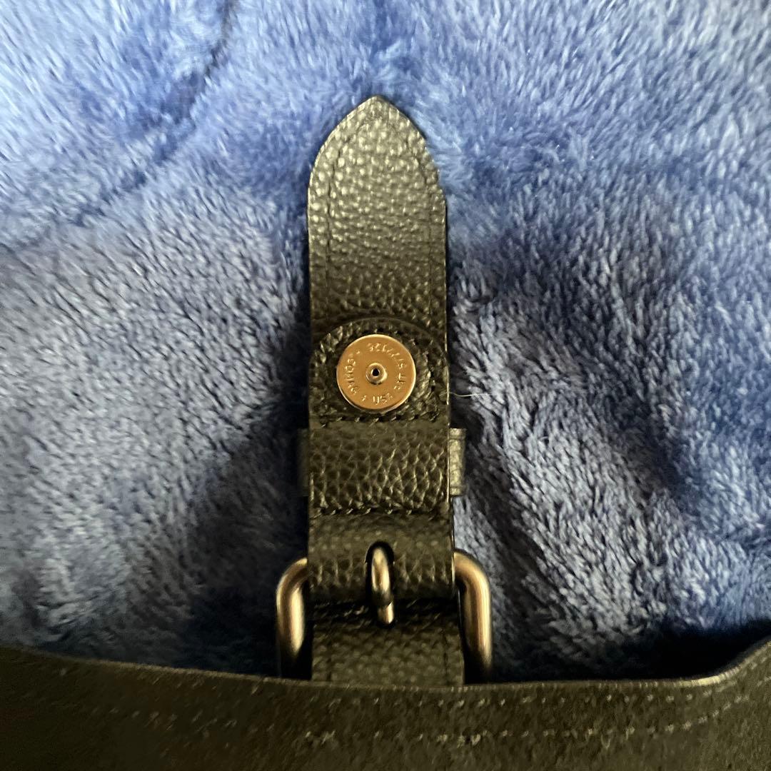 ブラックレザーショルダーバッグ未使用品