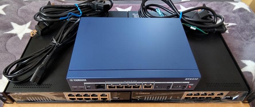 YAMAHA RTX830+SWX2100-10PoE 2台+専用棚板 セット